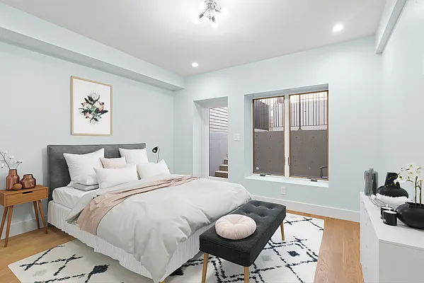 Rented by Compass | media 2