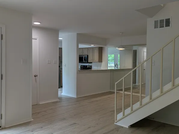 5200 Martel Ave, Dallas, TX