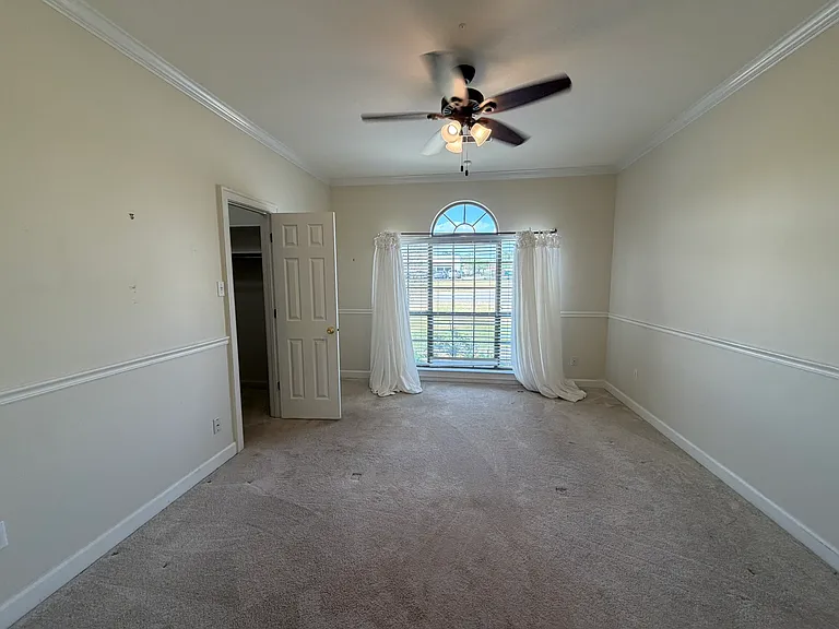 224 Country Club Pkwy — Photo 15