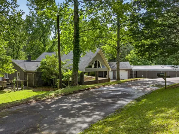 1310 Camp Creek Rd, Taylors, SC 29687