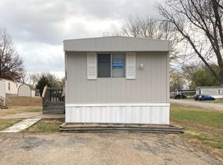 1022 SE 41st Ter, Topeka, KS 66609