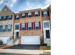 2091 Huntington Ln, Easton, PA 18040
