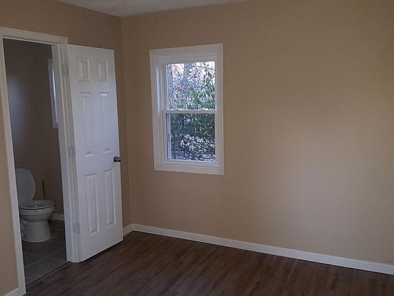 4th image of 3265 Liberty Ave APT 14