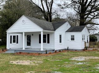 119 2nd St, Faison, NC 28341