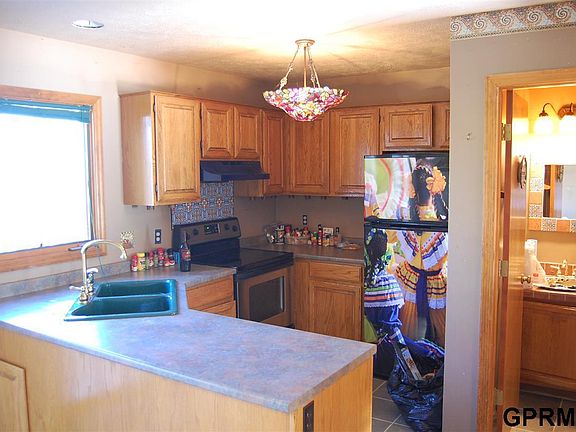 4th image of 3718 Gayle Ave