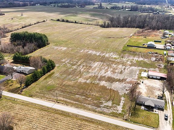 2nd image of E Oard Spring Rd