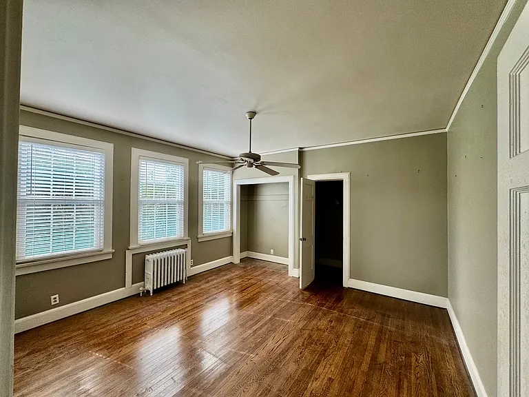 519 E Main St #2 — Photo 3
