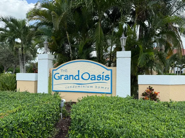 5821 Riverside Dr #203-B, Pompano Beach, FL 33067