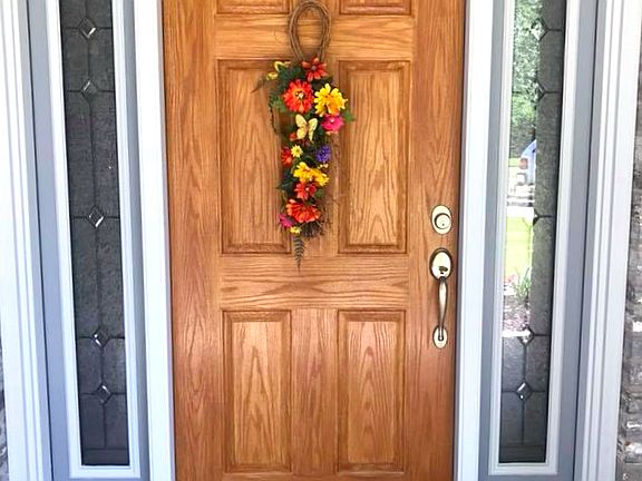 2nd image of 12770 Sequoia Ln