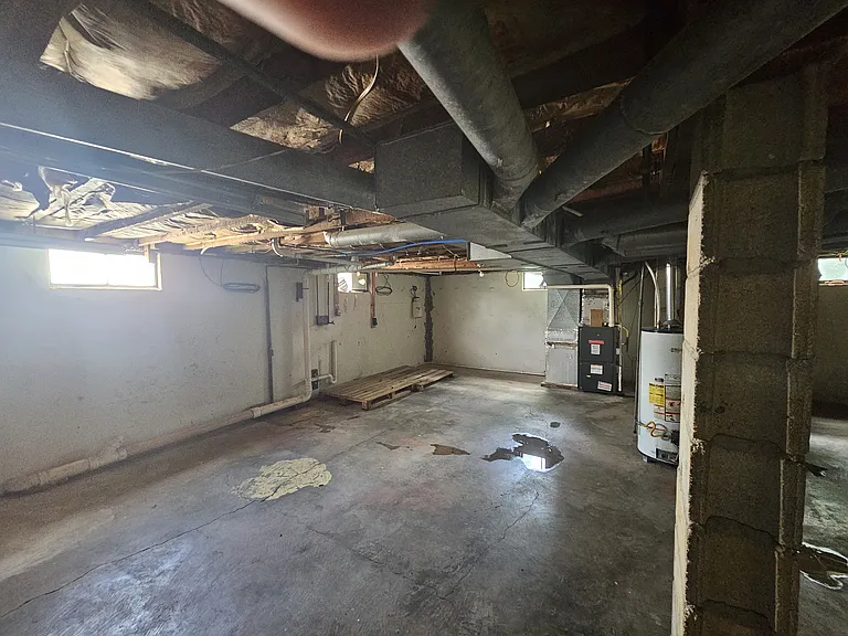 108 Divins Ct — Photo 11