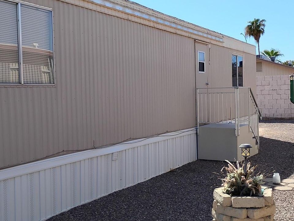 2nd image of 730 S COUNTRY CLUB Drive #81