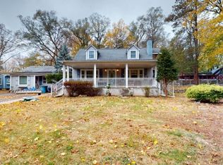 224 Roth Ave, Franklin Lakes, NJ 07417