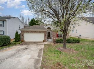 10315 Gold Pan Rd, Charlotte, NC 28215