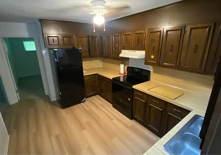 5866 Dayton Blvd #4 — Photo 3