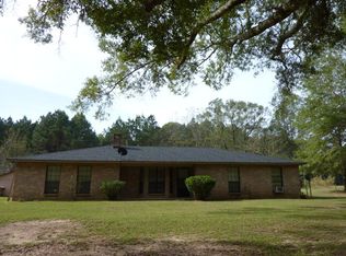 604 County Road 16, Louin, MS 39338