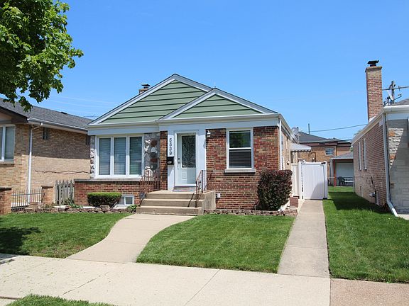 2nd image of 5539 N Lotus Ave