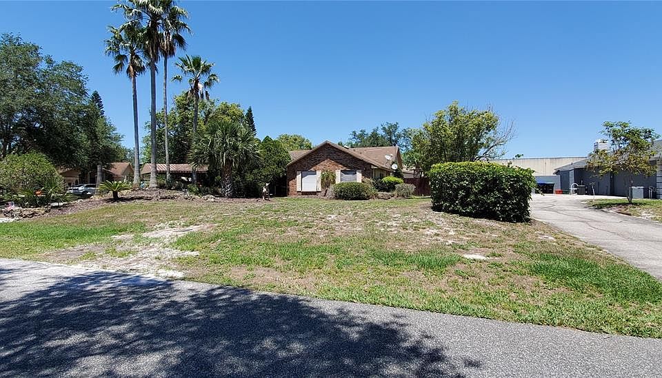 1st image of 4333 Woodtree Ln