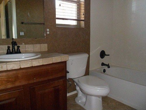 4th image of 11282 N 162nd Ln