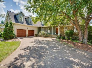 3 Strawflower Pl, Johnson City, TN 37604