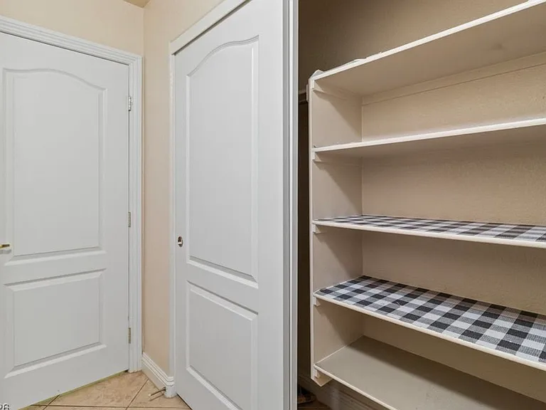 2548 Morrow Ridge Pl — Photo 13