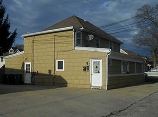 20 Oakton St, Woonsocket, RI 02895