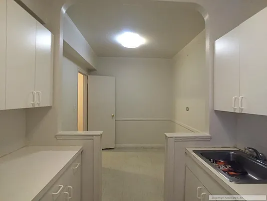 Rented by Sovereign Associates | media 14