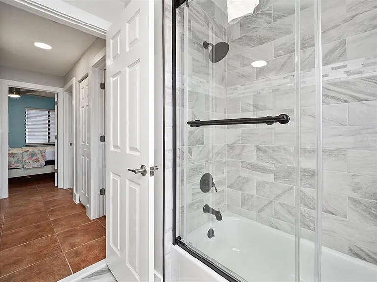2 Cedar Ct — Photo 24