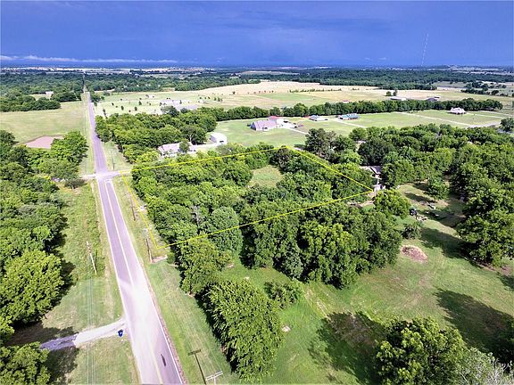 2nd image of 2.5 +/- Ac 101st St S