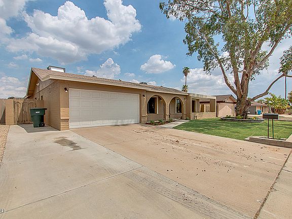 4th image of 14041 N 39th Dr