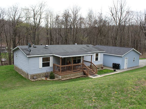 2nd image of 860 Spruce Hollow Rd