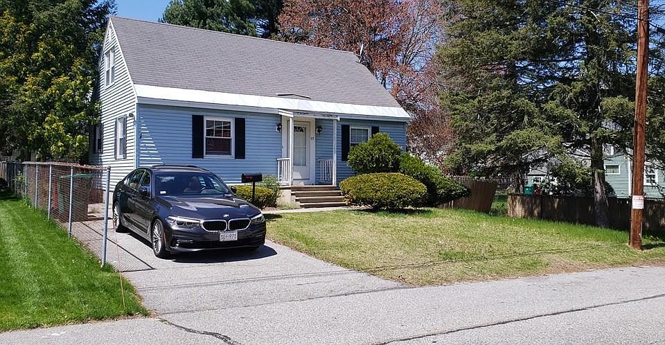 2nd image of 97 Dingwell St