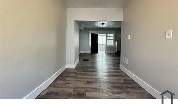5581 Blakemore St — Photo 1