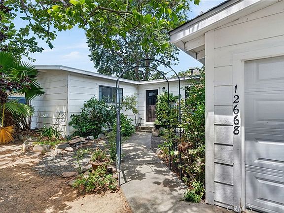 2nd image of 12668 Shoreview Dr
