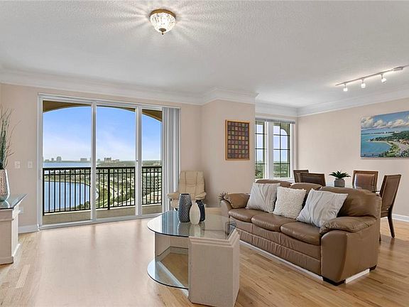 4th image of 345 Bayshore Blvd APT 1907