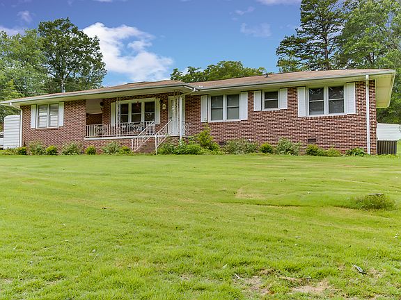 2nd image of 101 Davis Dr