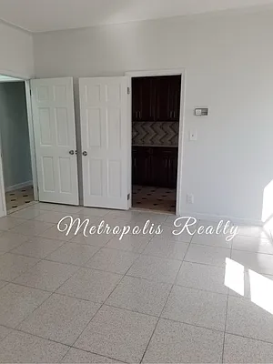 Rented by Metropolis International Realty Inc. | media 29