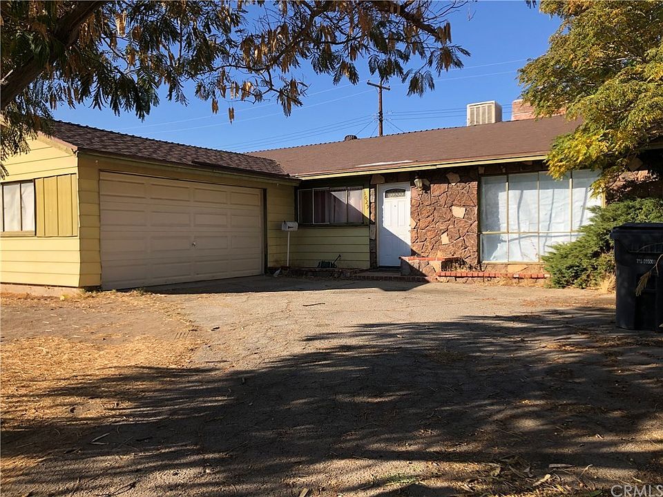 2nd image of 1029 W Avenue H2