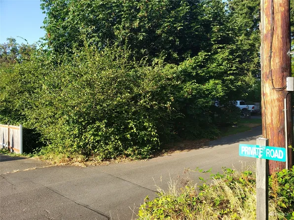 9911 Farwest Drive SW, Lakewood, WA 98498