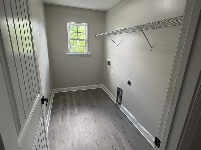 302 Governor Gwinnett Way — Photo 14