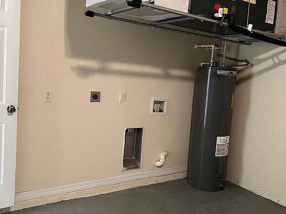 2nd image of 717 SE 7th St