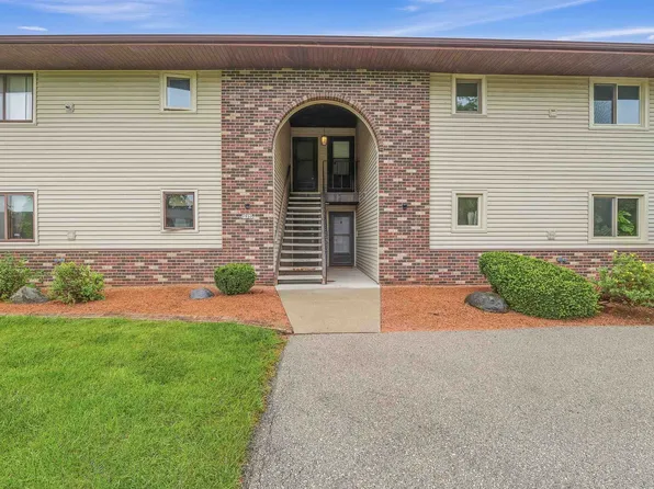 1737 Maricopa Dr APT C, Oshkosh, WI 54904