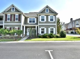 1130 Lake Point Way, Suwanee, GA 30024