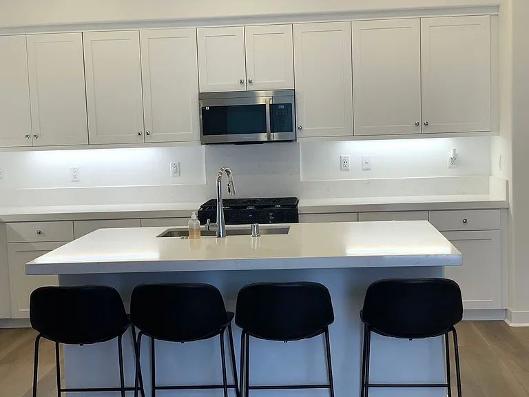 27226 Cranmore Way #202 — Photo 8