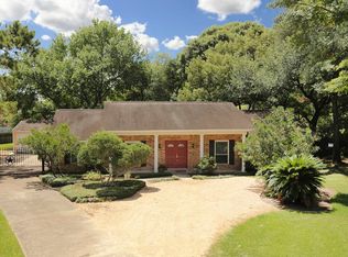 2010 Barr St, Houston, TX 77080