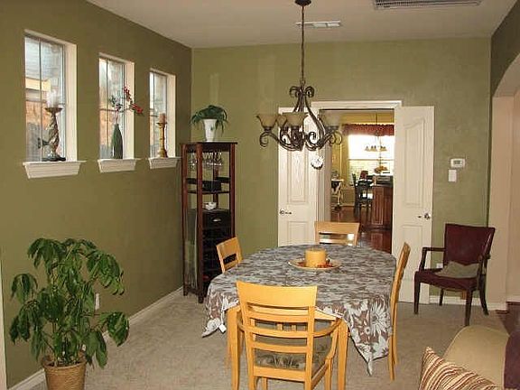 5th image of 12709 Creamello Ave