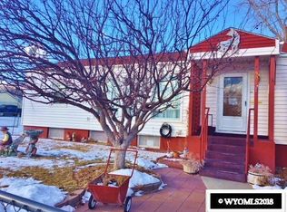 501 E Walnut St, Rawlins, WY 82301