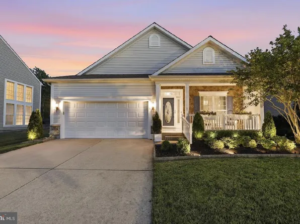 37 Alexander Dr, Hammonton, NJ 08037