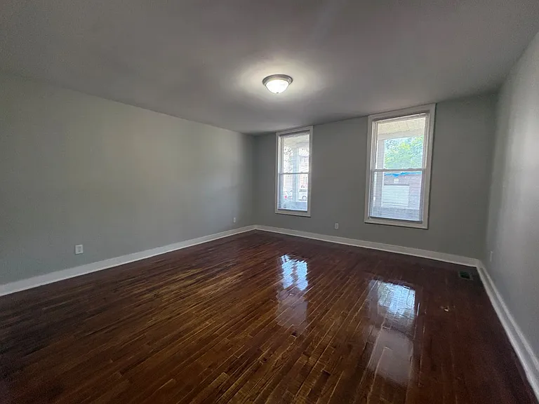 90 Orchard St #1 — Photo 6