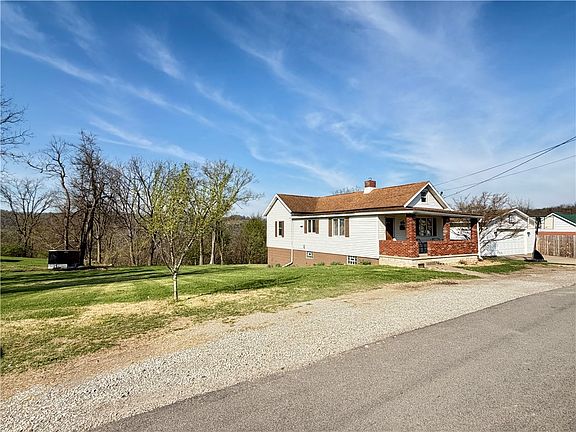 3rd image of 1350 Paradise Ave