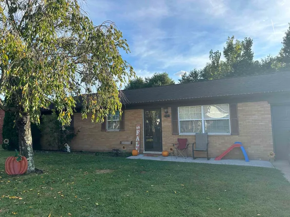 116 Fitzpatrick St, South Pt, OH 45680